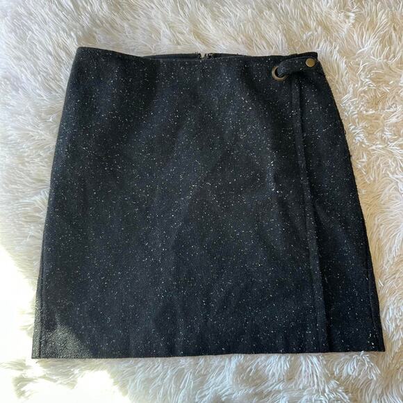 Banana Republic Wool Blend A-Line Mini Skirt Lined Size 4 - Picture 1 of 4